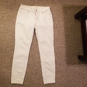 Loft size 4 off white jeans